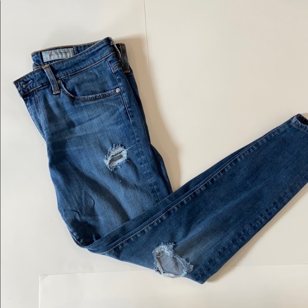 AG cropped skinny jean